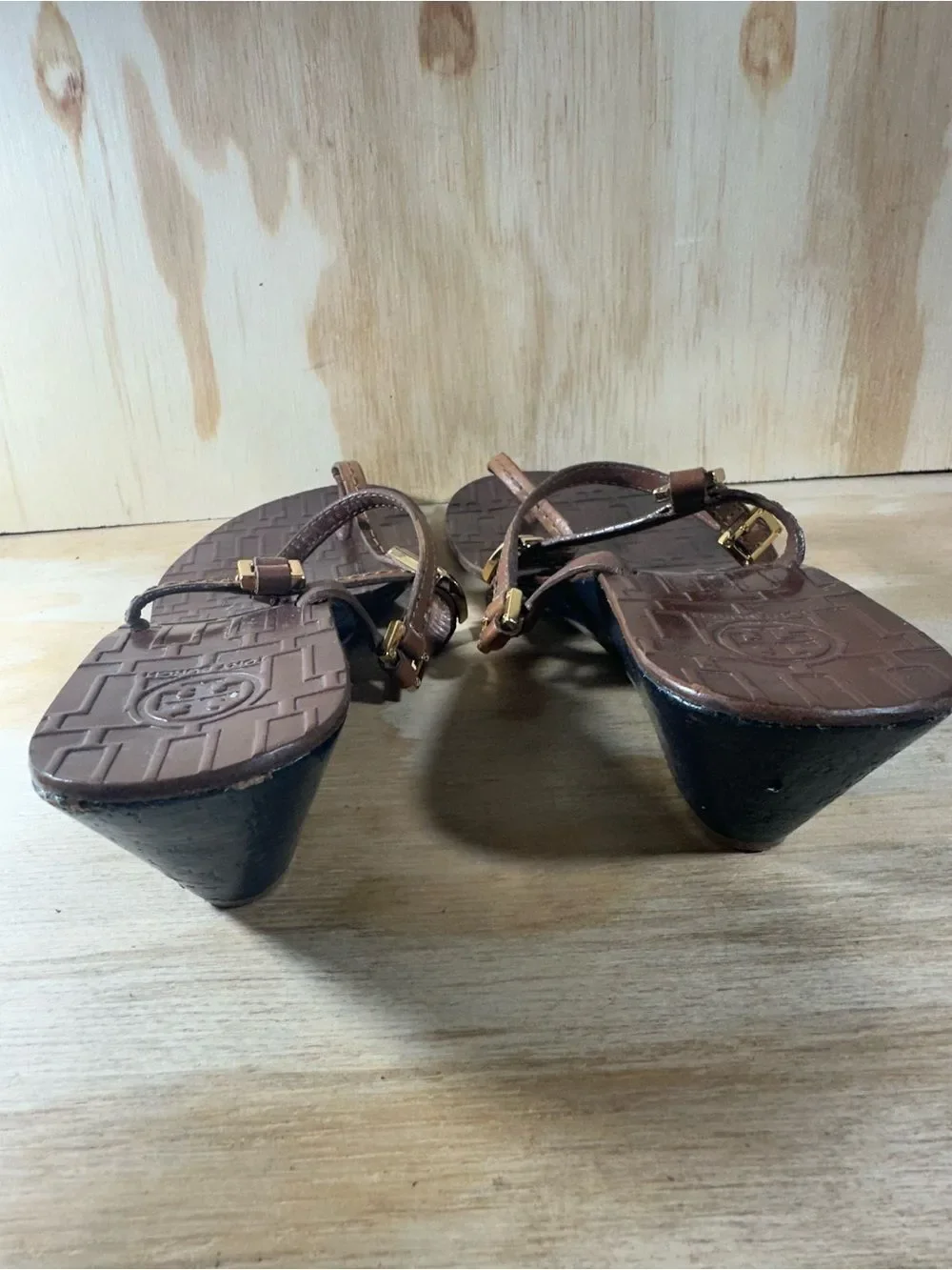 Tory Burch Brown Wedge Sandals with Gold Accents Women’s Size 9